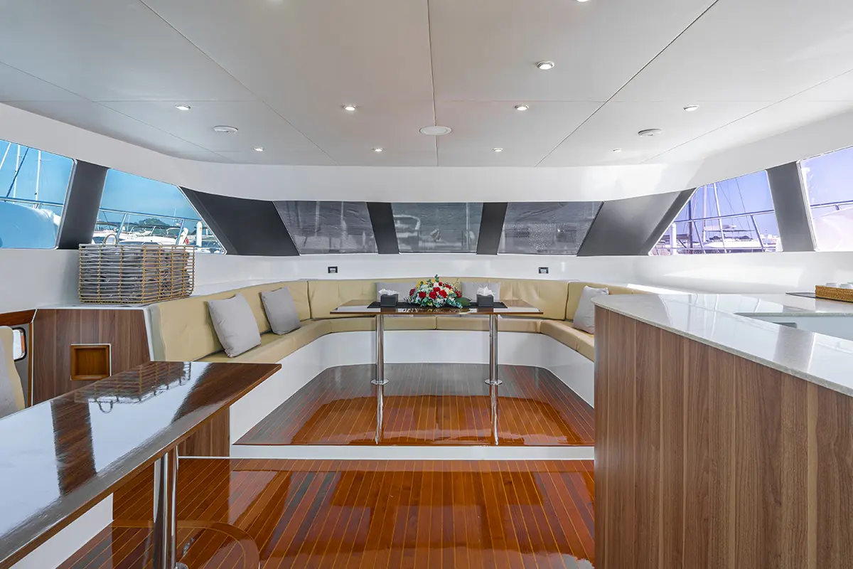 bon-bon-luxury-yacht-charter-phuket