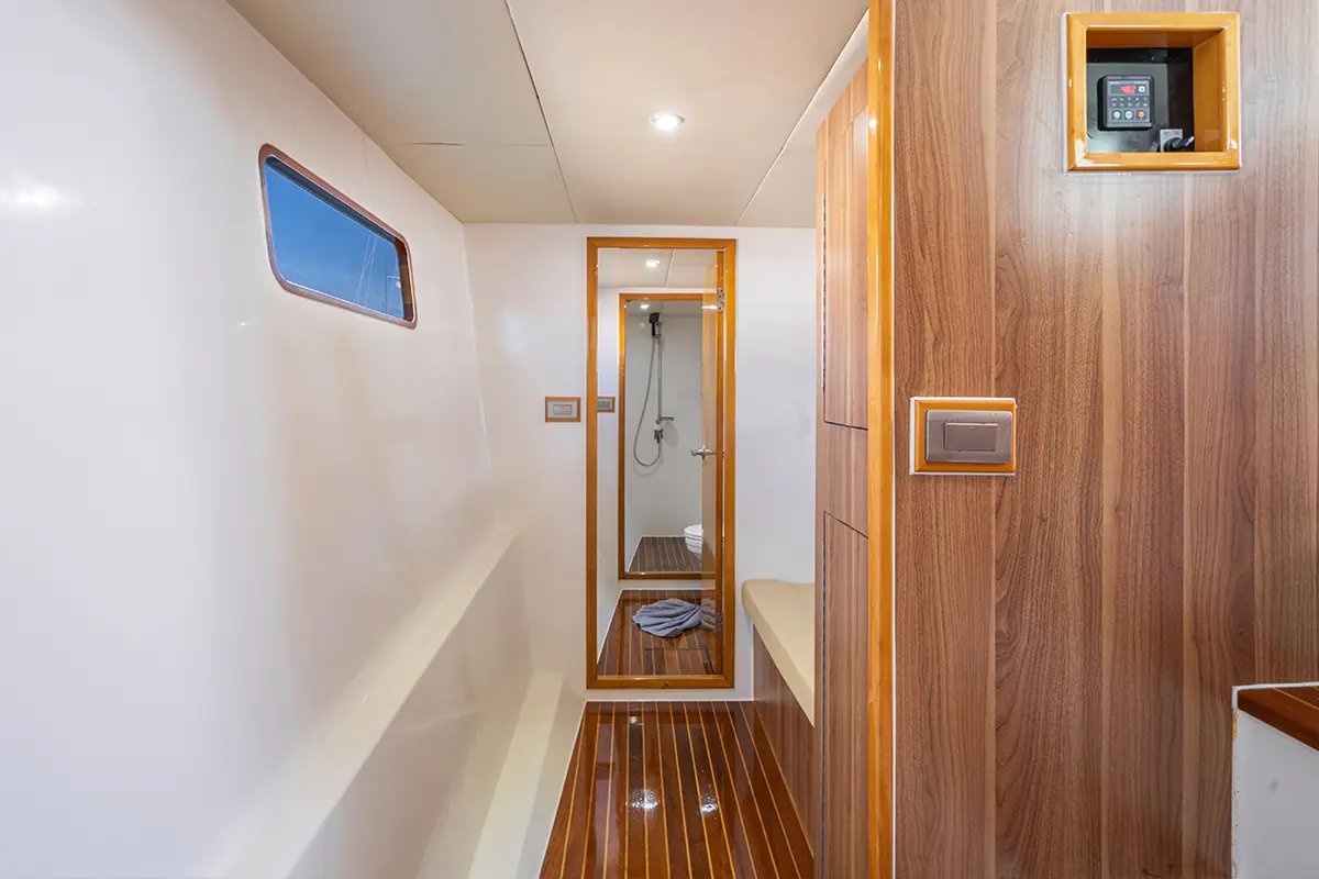 bon-bon-private-charter-phuket