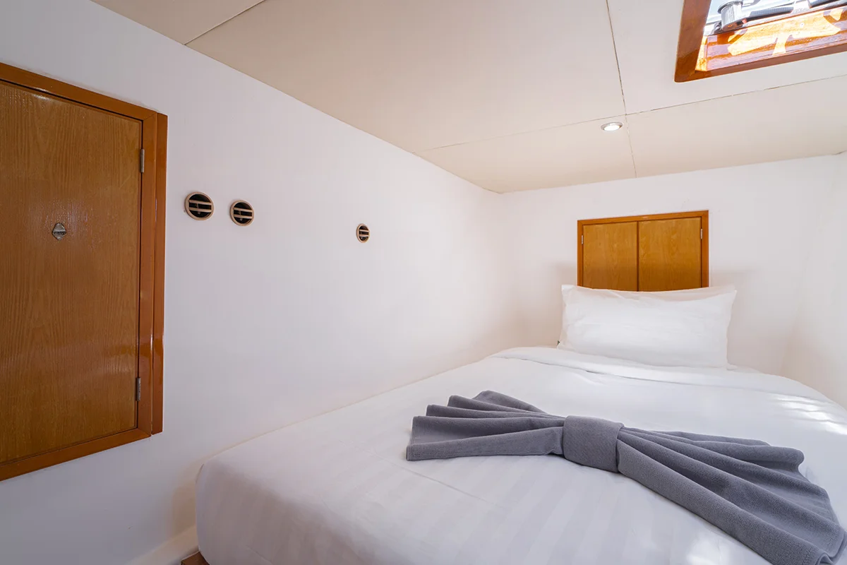 bonbon-catamaran-phuket