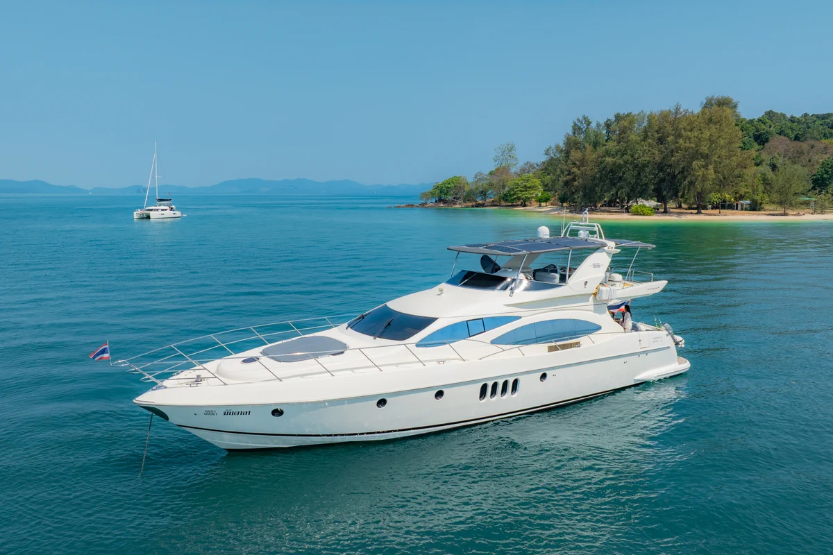 Azimut 68 _42