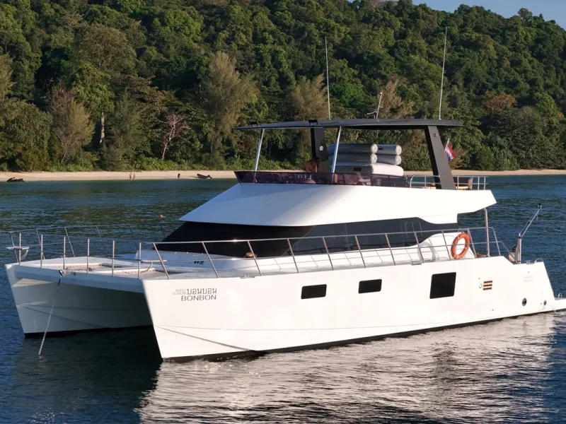 bon-bon-yacht-rental-phuket